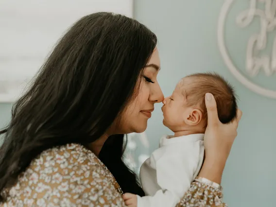 mom baby
